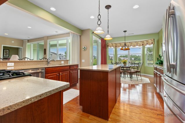 3572 Adler Court, Mundelein, IL 60060