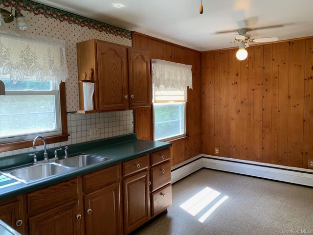 10 Wood Avenue, Cold Spring, NY 10516