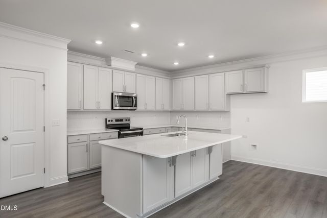 576 Highview Drive, Benson, NC 27504