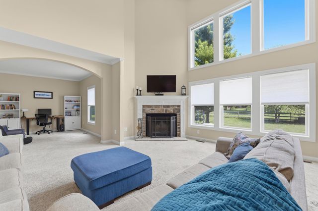 4982 Normandy Drive, Galena, OH 43021