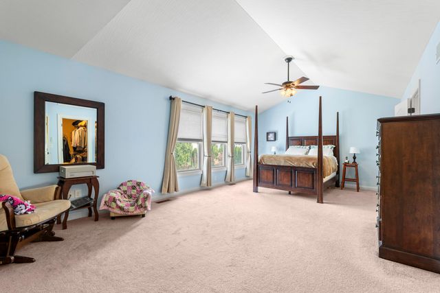 4982 Normandy Drive, Galena, OH 43021