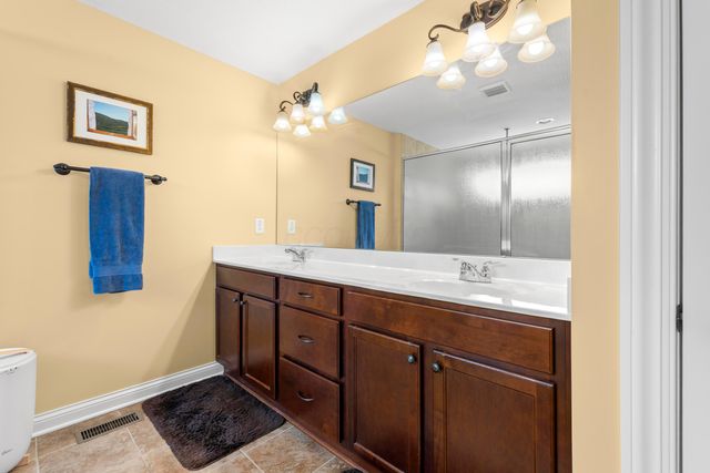 4982 Normandy Drive, Galena, OH 43021