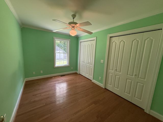 647 Golf Shores Dr, Winchester, TN 37398