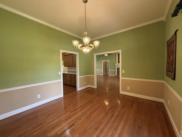 647 Golf Shores Dr, Winchester, TN 37398
