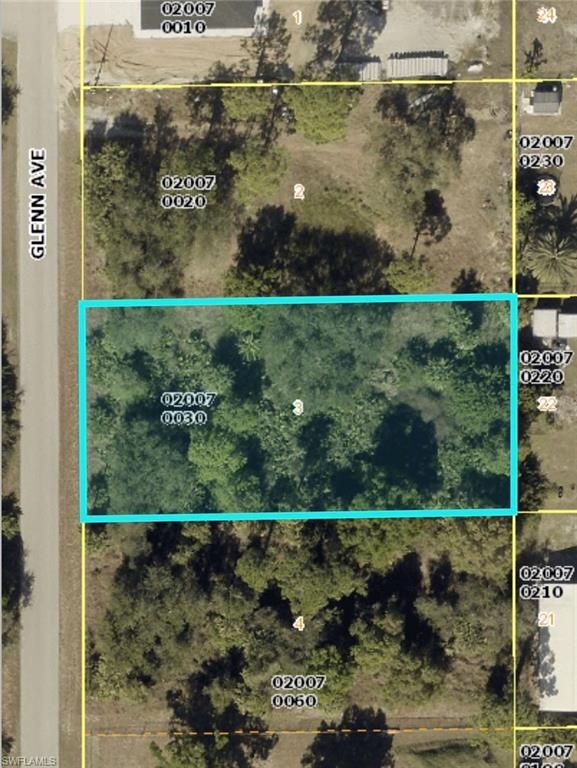 418 Glenn AVE, LEHIGH ACRES, FL 33972 — exterior