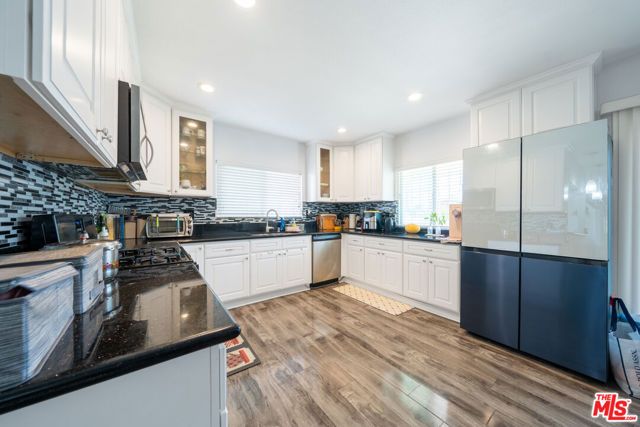 804 W 55th Street, Los Angeles, CA 90037