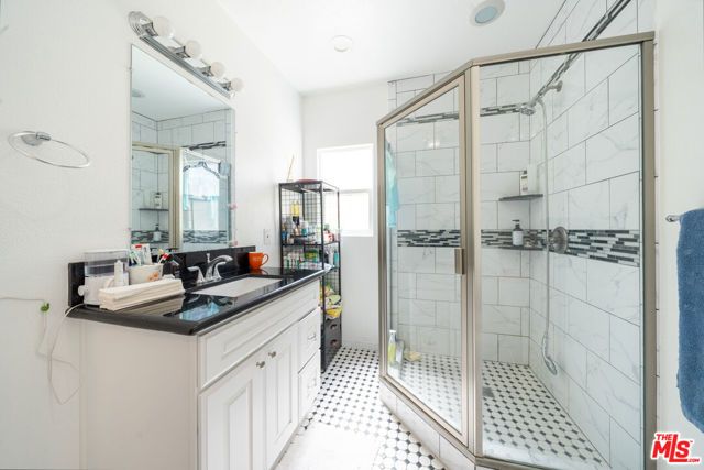 804 W 55th Street, Los Angeles, CA 90037