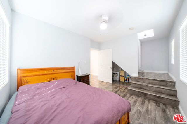 804 W 55th Street, Los Angeles, CA 90037