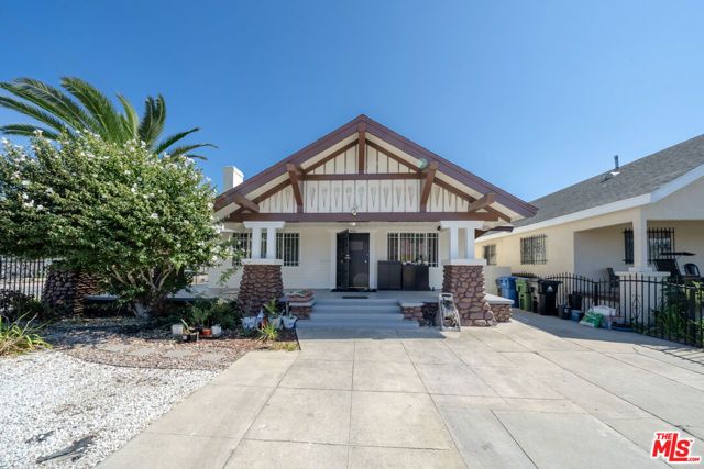 804 W 55th Street, Los Angeles, CA 90037