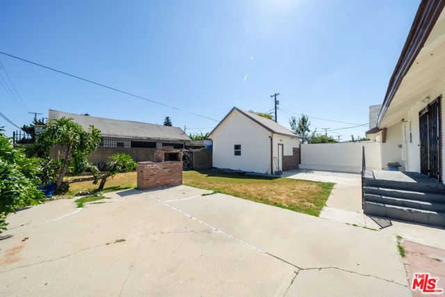 804 W 55th Street, Los Angeles, CA 90037