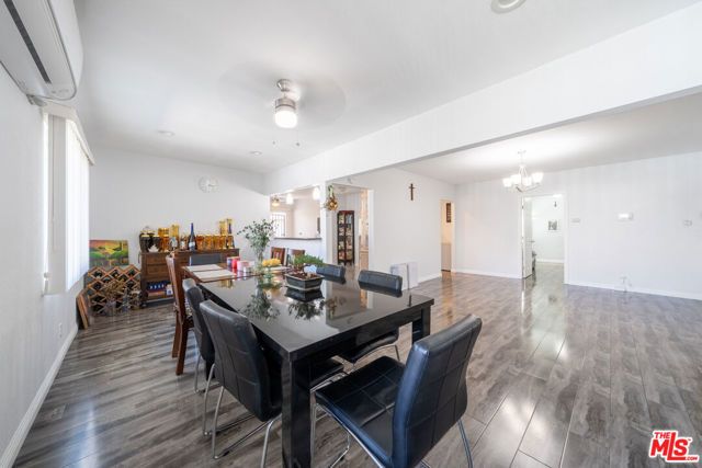 804 W 55th Street, Los Angeles, CA 90037