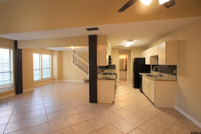 5875 Creekside, Tyler, TX 75703