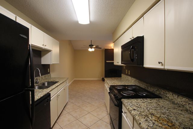 5875 Creekside, Tyler, TX 75703