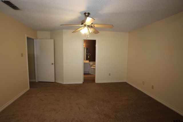 5875 Creekside, Tyler, TX 75703