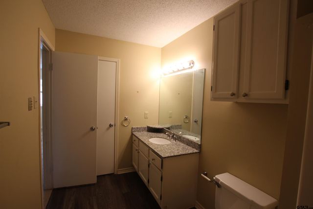 5875 Creekside, Tyler, TX 75703