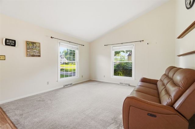 72 Martha Avenue, Centerville, OH 45458