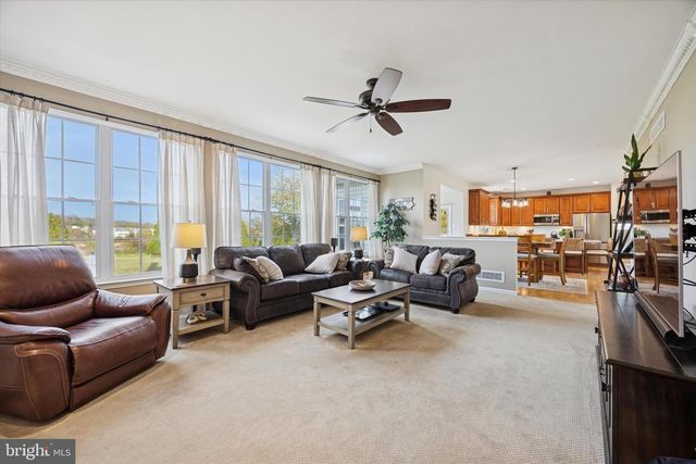 45 TANGLEWOOD DR, Schwenksville, PA 19473