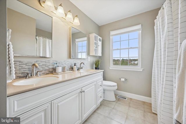 45 TANGLEWOOD DR, Schwenksville, PA 19473