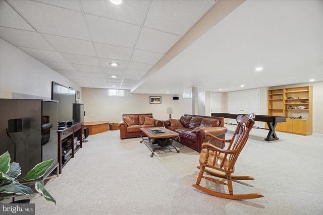 45 TANGLEWOOD DR, Schwenksville, PA 19473