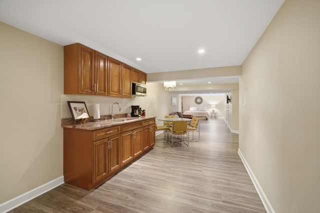 25730 N Eagle Drive, Mundelein, IL 60060