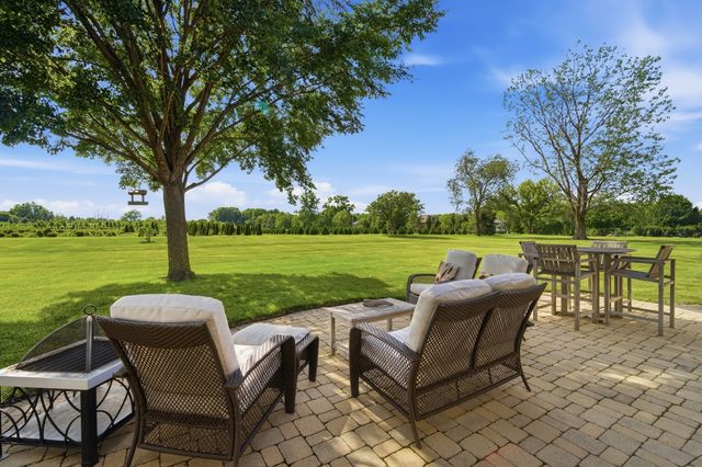 25730 N Eagle Drive, Mundelein, IL 60060