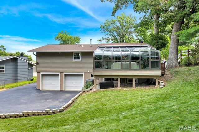 12034 Debonnaire Drive, St Louis, MO 63146
