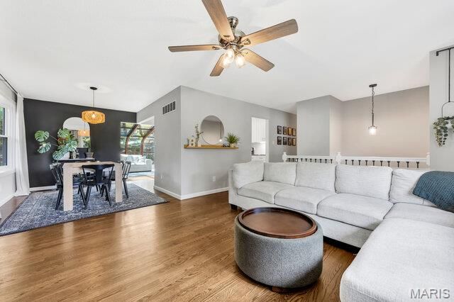 12034 Debonnaire Drive, St Louis, MO 63146