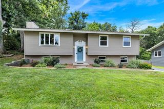 12034 Debonnaire Drive, St Louis, MO 63146