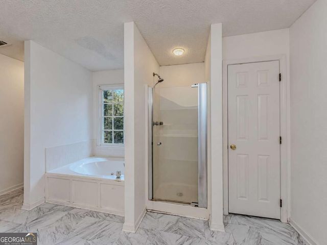 3381 Longfield Drive, Snellville, GA 30039