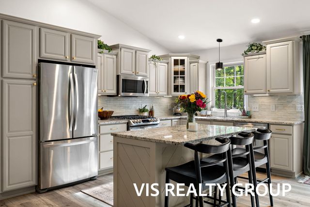 14260 Virginia Way, Grand Haven, MI 49417