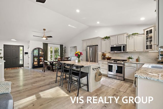 14260 Virginia Way, Grand Haven, MI 49417