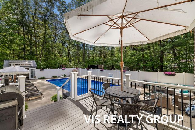 14260 Virginia Way, Grand Haven, MI 49417