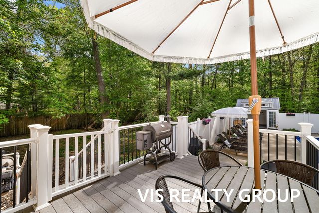 14260 Virginia Way, Grand Haven, MI 49417