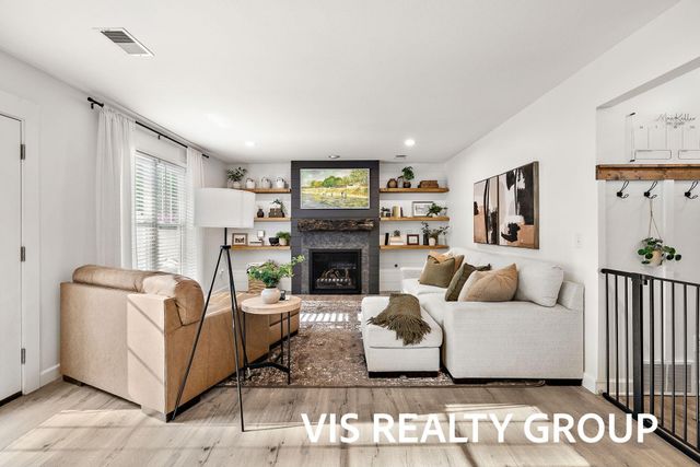 14260 Virginia Way, Grand Haven, MI 49417