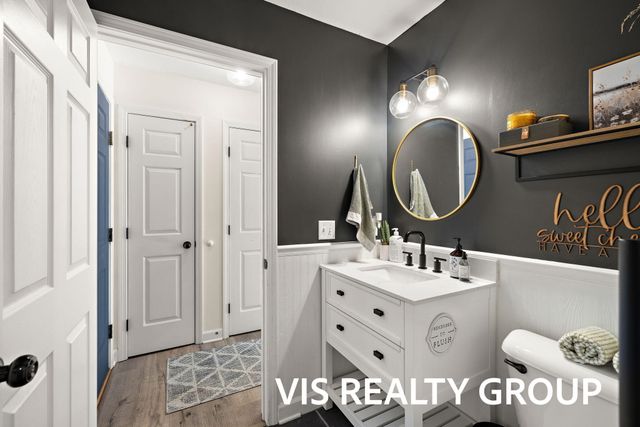 14260 Virginia Way, Grand Haven, MI 49417