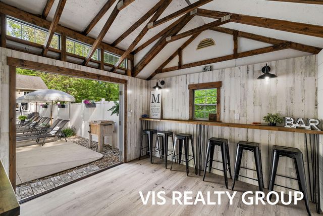 14260 Virginia Way, Grand Haven, MI 49417