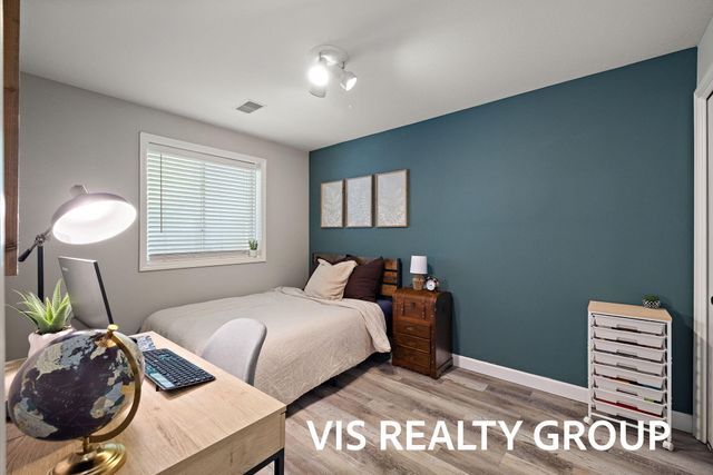 14260 Virginia Way, Grand Haven, MI 49417