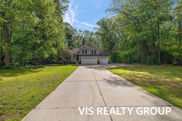 14260 Virginia Way, Grand Haven, MI 49417