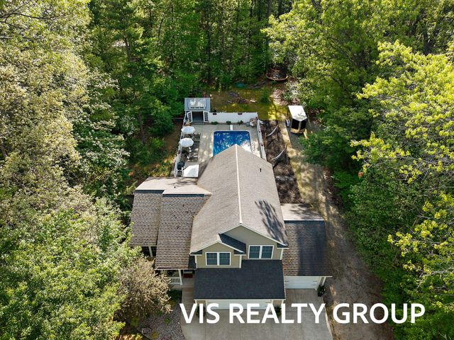 14260 Virginia Way, Grand Haven, MI 49417