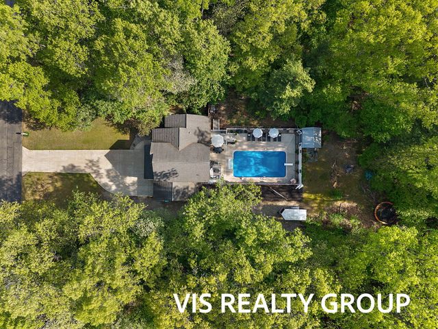 14260 Virginia Way, Grand Haven, MI 49417