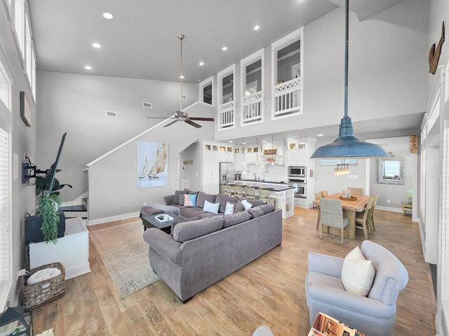 2139 Gulf, Crystal Beach, TX 77650