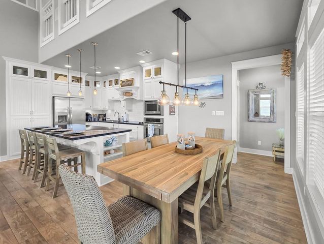 2139 Gulf, Crystal Beach, TX 77650