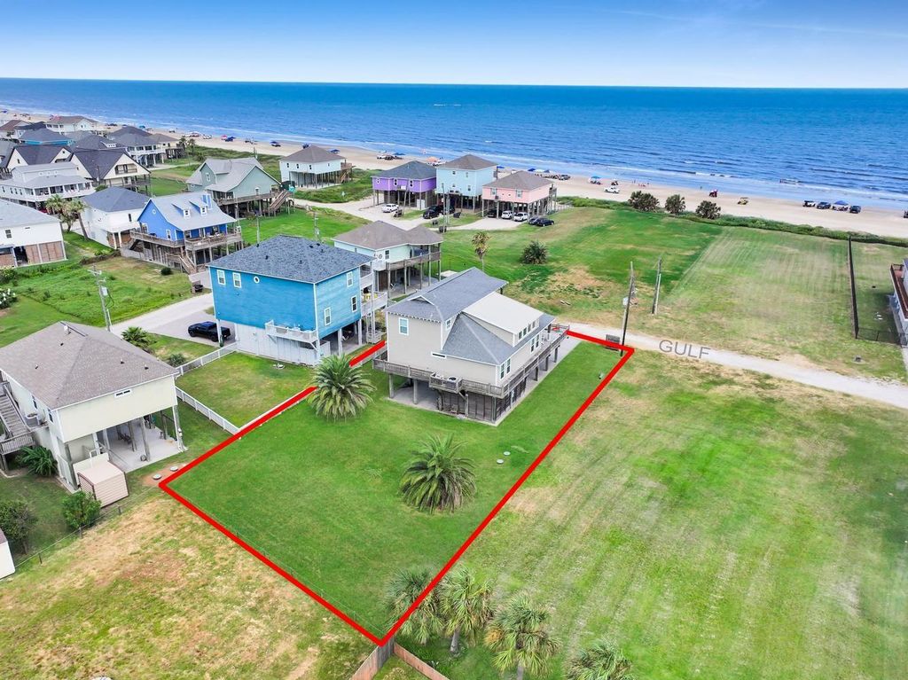 2139 Gulf, Crystal Beach, TX 77650