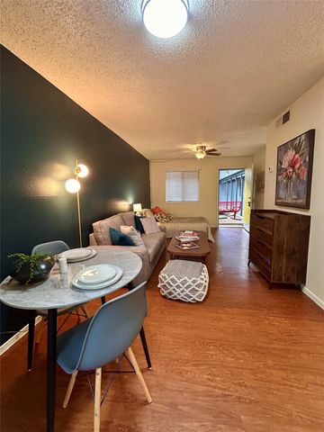 4209 Avenue B Ave 209, Austin, TX 78751