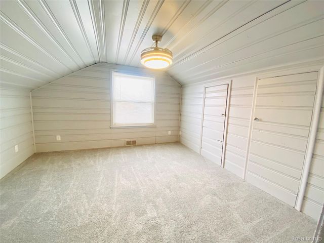 18922 Fenmore Street, Detroit, MI 48235