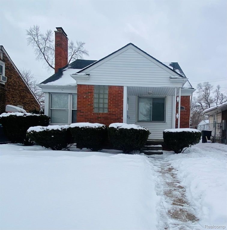 18922 Fenmore Street, Detroit, MI 48235