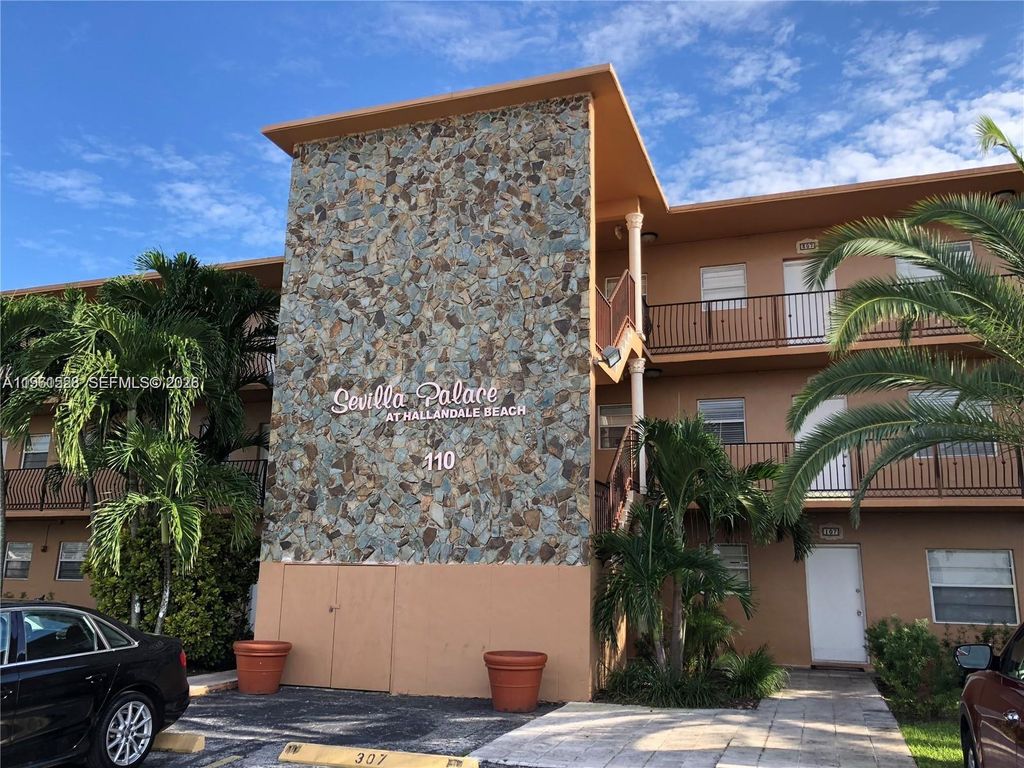 110 SE 2nd St 312, Hallandale Beach, FL 33009