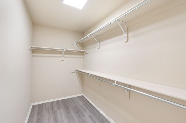 106 Poinsetta Drive, Palmer, TX 75152