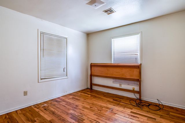 1642 N Lorraine, Wichita, KS 67214