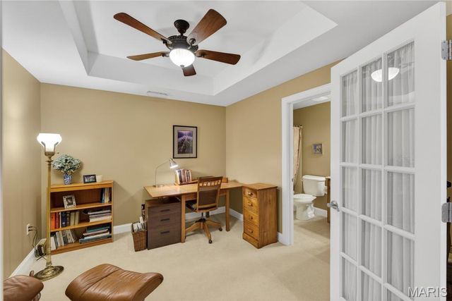 540 N And South Road 103, University City, MO 63130